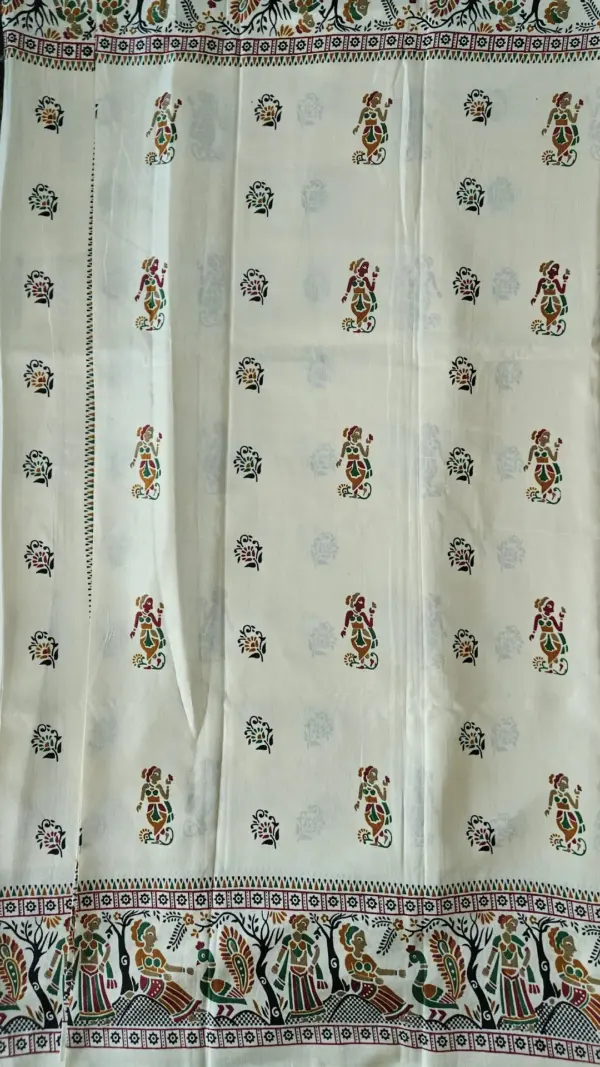 তসর সিল্ক মিল্কি হোয়াইট শাড়ি