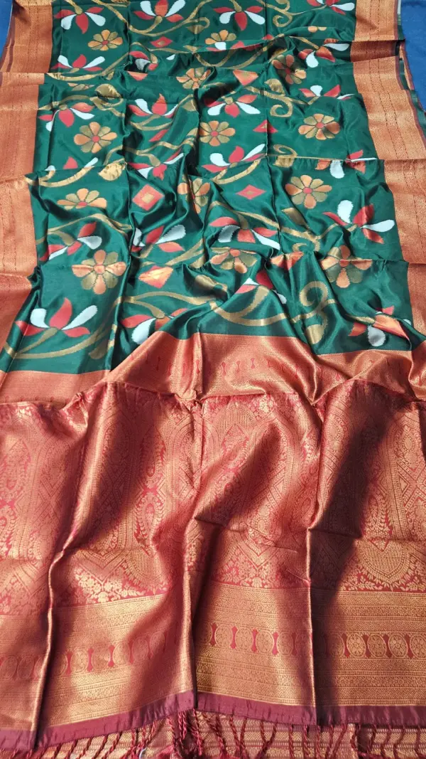 ইক্কত সিল্ক কপার গ্রীন শাড়ি