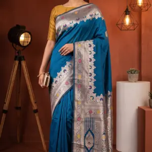 বেনারসি সিল্ক পিকক ব্লু শাড়ি