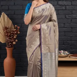 সাউথ ইন্ডিয়ান সিল্ক বেইজ শাড়ি