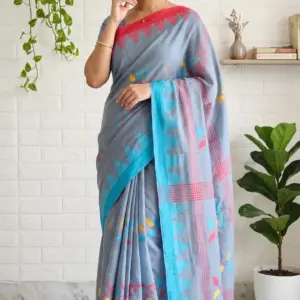 মণিপুরি স্টাইল লাইট গ্রে কটন শাড়ি